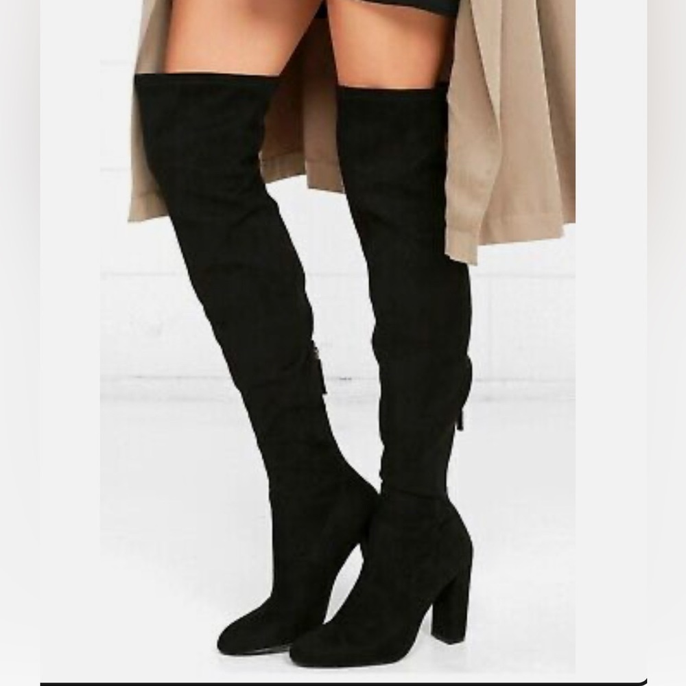 STEVE MADDEN SUEDE BLACK BOOTS